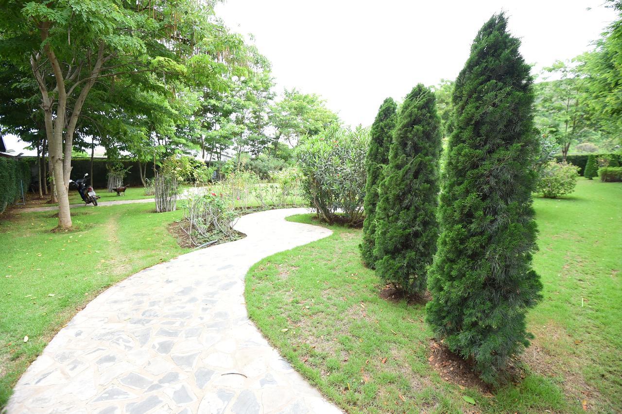 Rose Villa Hote Pak Chong Exterior foto